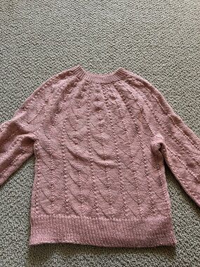 Hand knit Pink Cable 3/4 sleeved Sweater